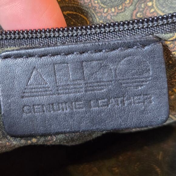 Vintage ALDO Leather Shoulder Bag Purse Black Y2K 90s Satchel Buckle Minimalist - Picture 7 of 10